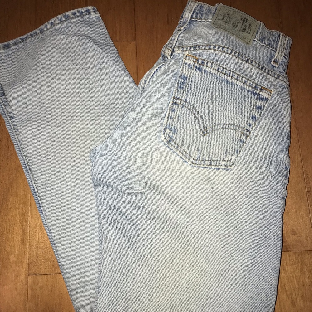 Levis size 5/6 short Guy’s Fit - Picture 3 of 6